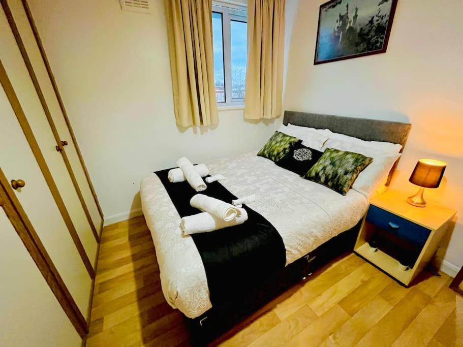 Glamorous Palace With Spa Bath 北希尔兹 外观 照片