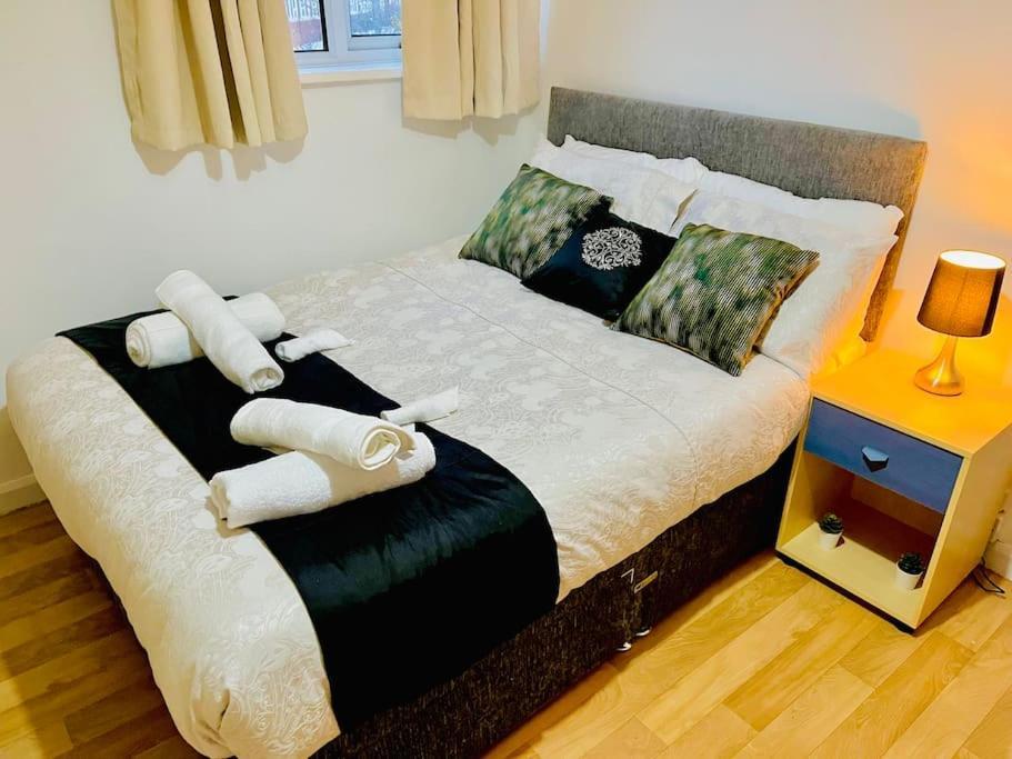 Glamorous Palace With Spa Bath 北希尔兹 外观 照片